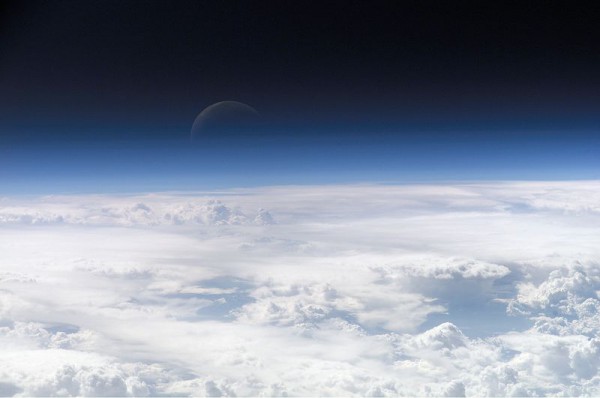 Top of the Atmosphere, Photo of Earth taken by International Space Station Top of Atmosphere_International Space Station_NASA