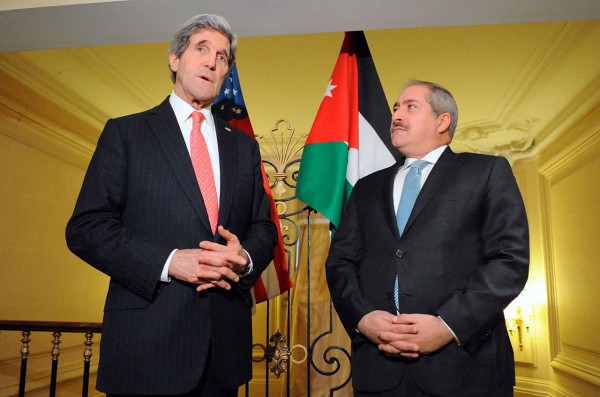 Secretary Kerry Talks With Jordanian Foreign Minister Judeh in Paris Secretary_Kerry_Discusses_Syria_With_Jordanian_Foreign_Minister_Judeh_in_Paris