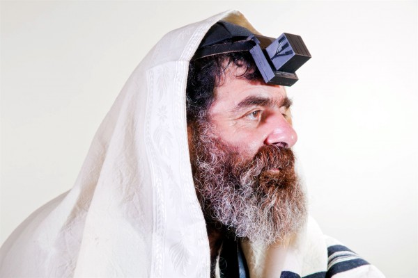 1080-tefillin-tallit-600x400.jpg